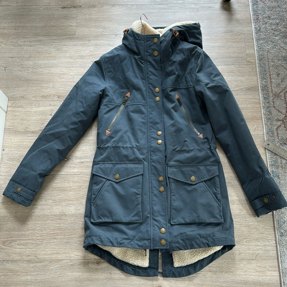 Volcom faux fur slate greyish blue size xs coat